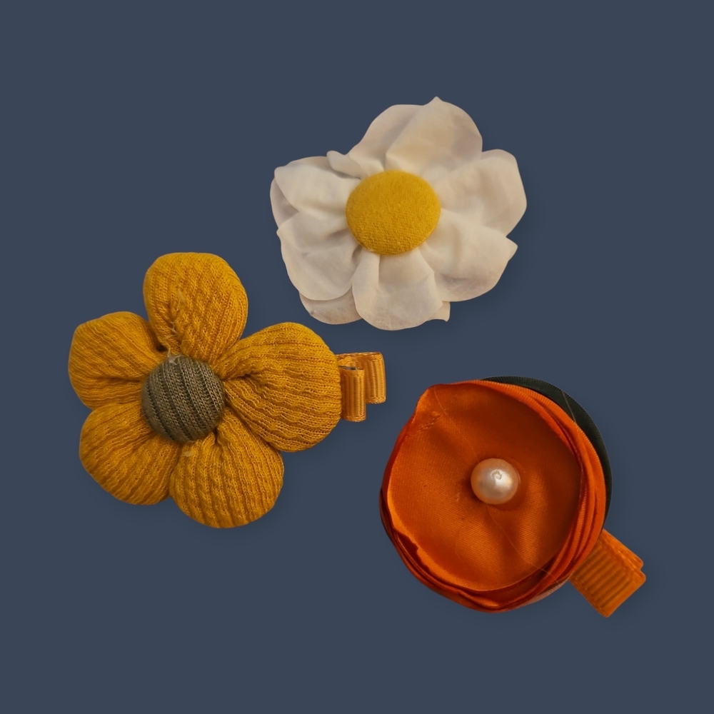 Vintage Handmade Floral Daisy Hair Clips